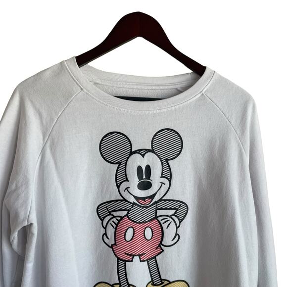 Disney Sweatshirt Juniors 19 2X White Fleece Mickey Mouse Graphic Sketch Cozy - Picture 10 of 10
